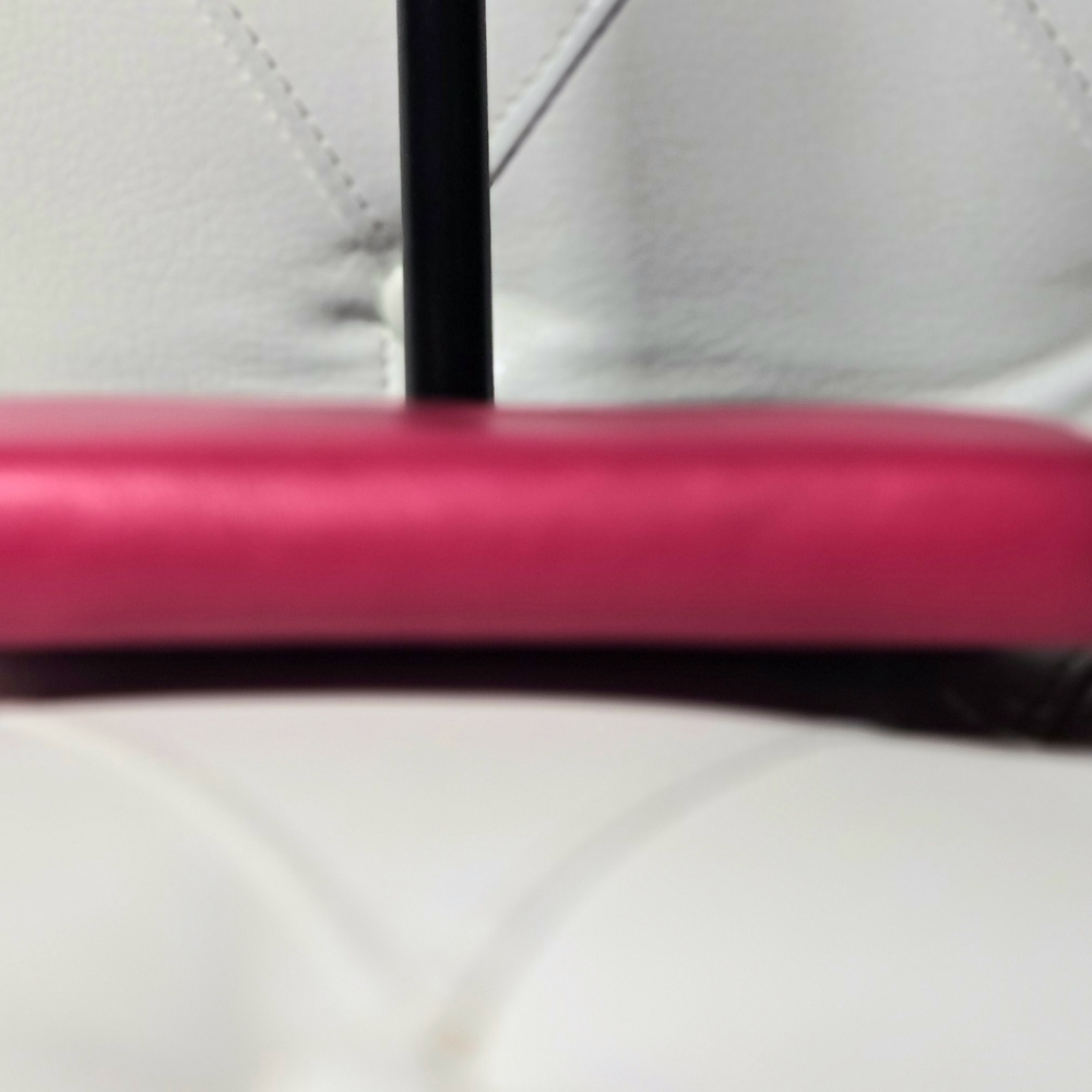 Yves Saint Laurent Pink Leather wallet. Very good condition - Picture 4 of 10